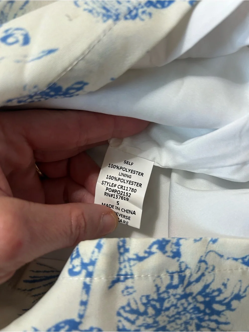 Cloud Ten NWT Blue Floral Toile Utility Romper Size Small  Coastal Resort